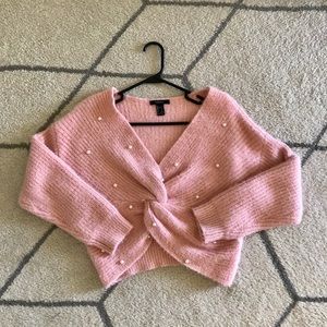 Fluffy pink sweater with pearls